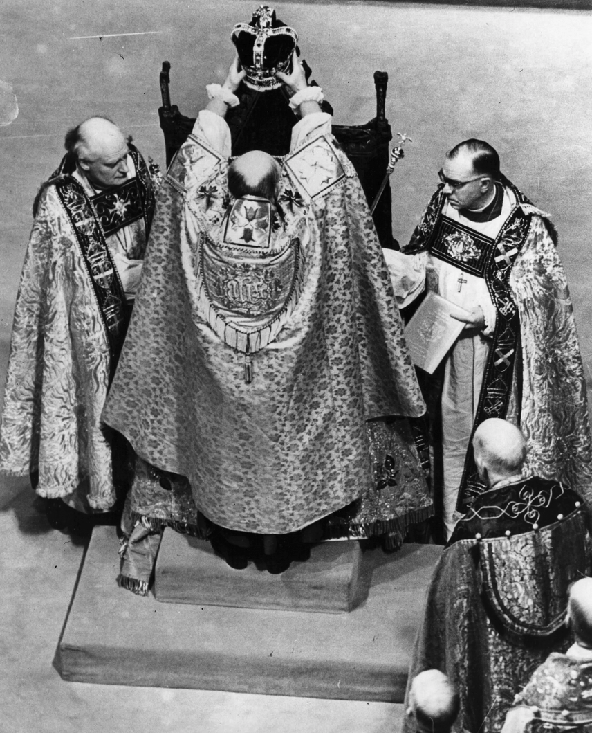 queen elizabeth coronation.png journal of wildculture.com