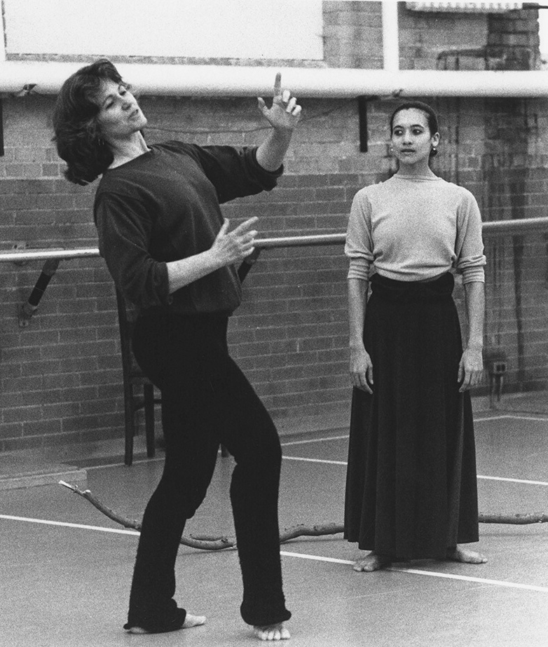 Patricia Beatty teaching, journal of wild culture, ©2020