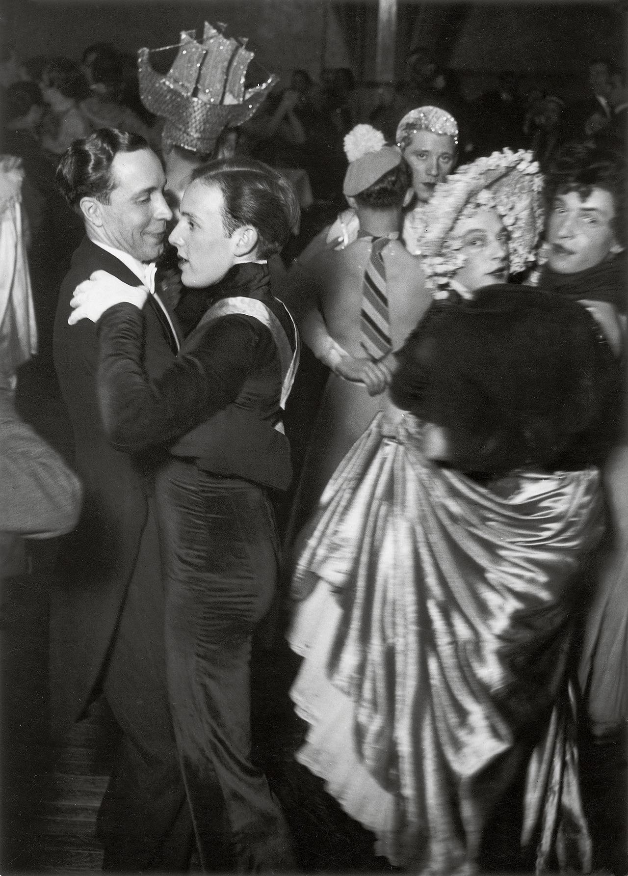 Brassai, men's club dancers, journal of wild culture ©2021